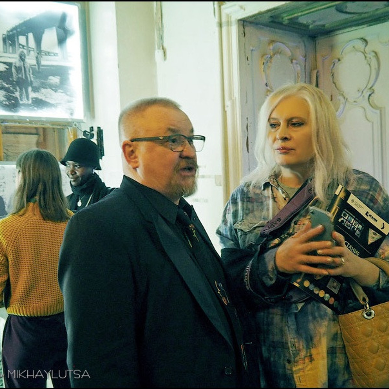 Восстание лайтбоксеров - Люминография - luminografia.ru