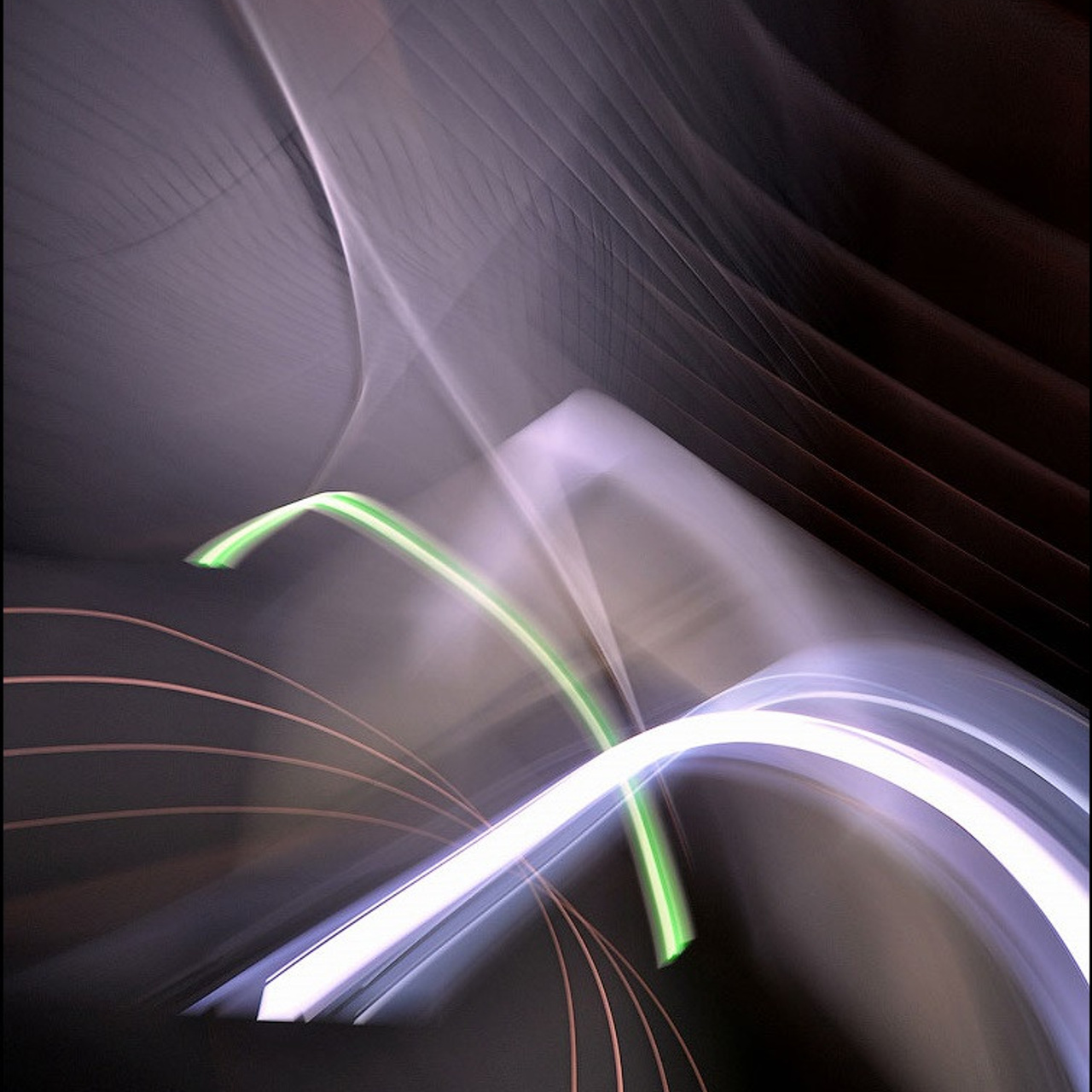 Vladimir Mikhaylutsa, Владимир Михайлуца, mikhaylutsa, художник михайлуца, люминограф, light art, lightpainting, freezelight, mikhailutsa, фотограф михайлуца, председатель люминографического общества,