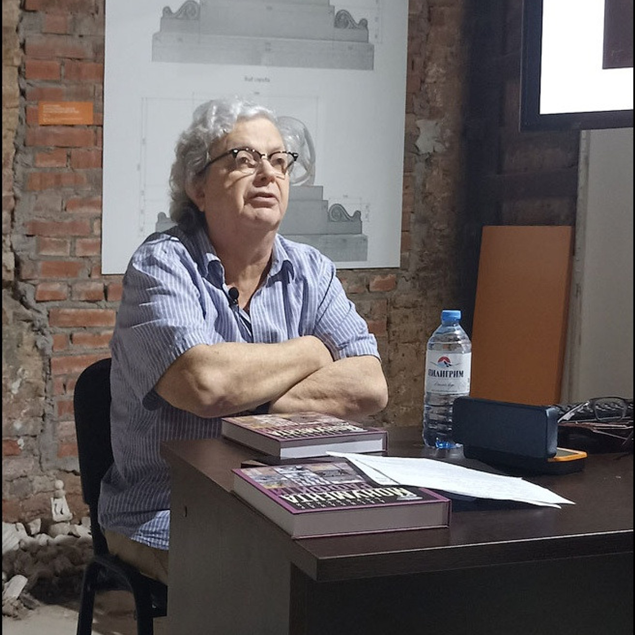 «От монумента до граффити»