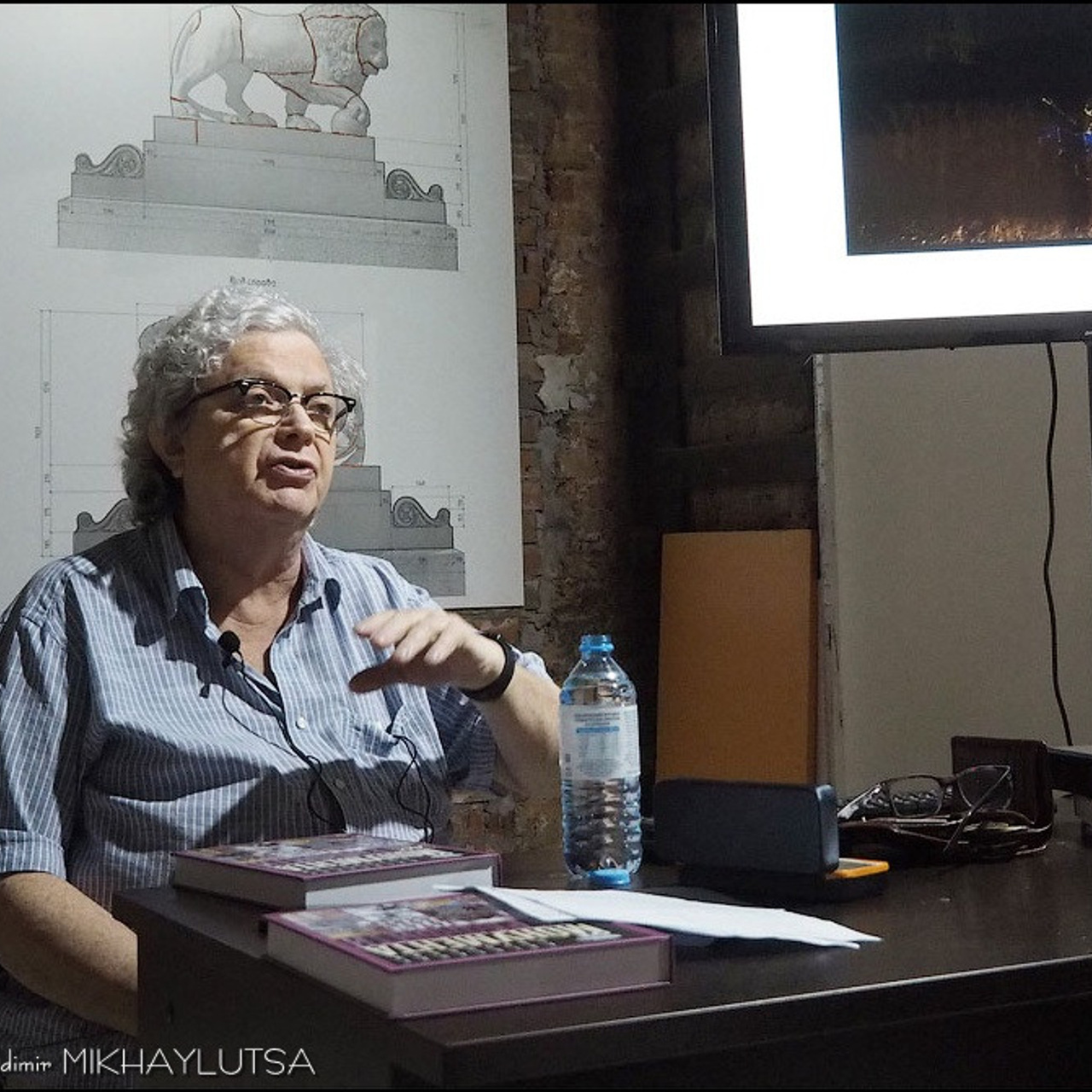 «От монумента до граффити»