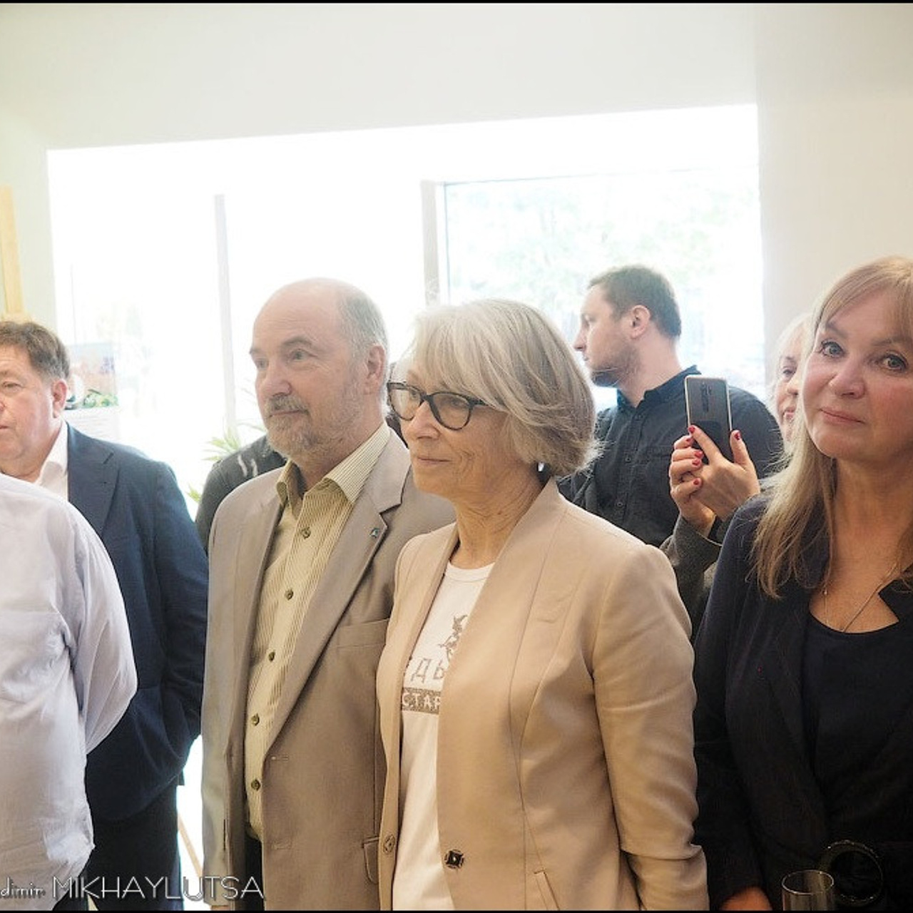 Юбилейная выставка галереи «Краски жизни»