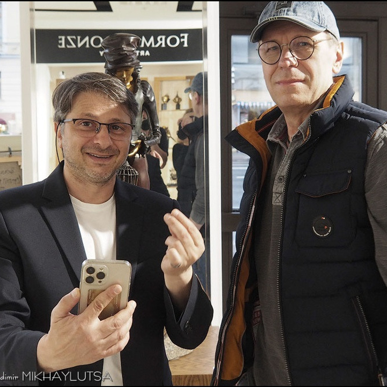 Две картины из музея - Люминография - luminografia.ru