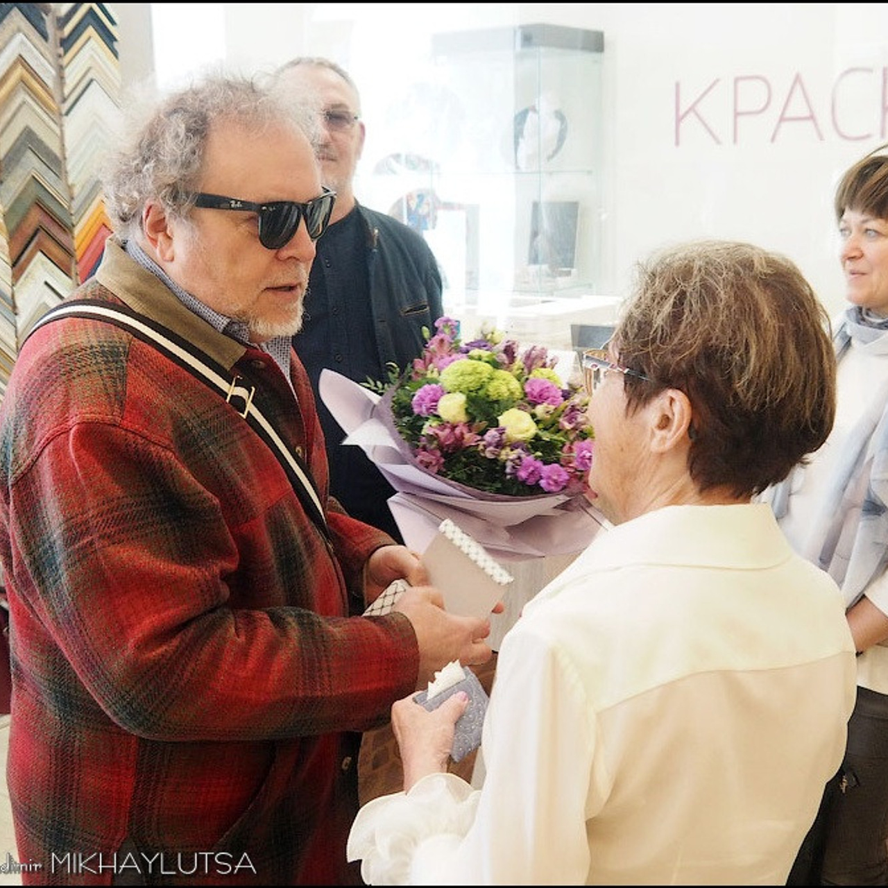 Юбилейная выставка галереи «Краски жизни»