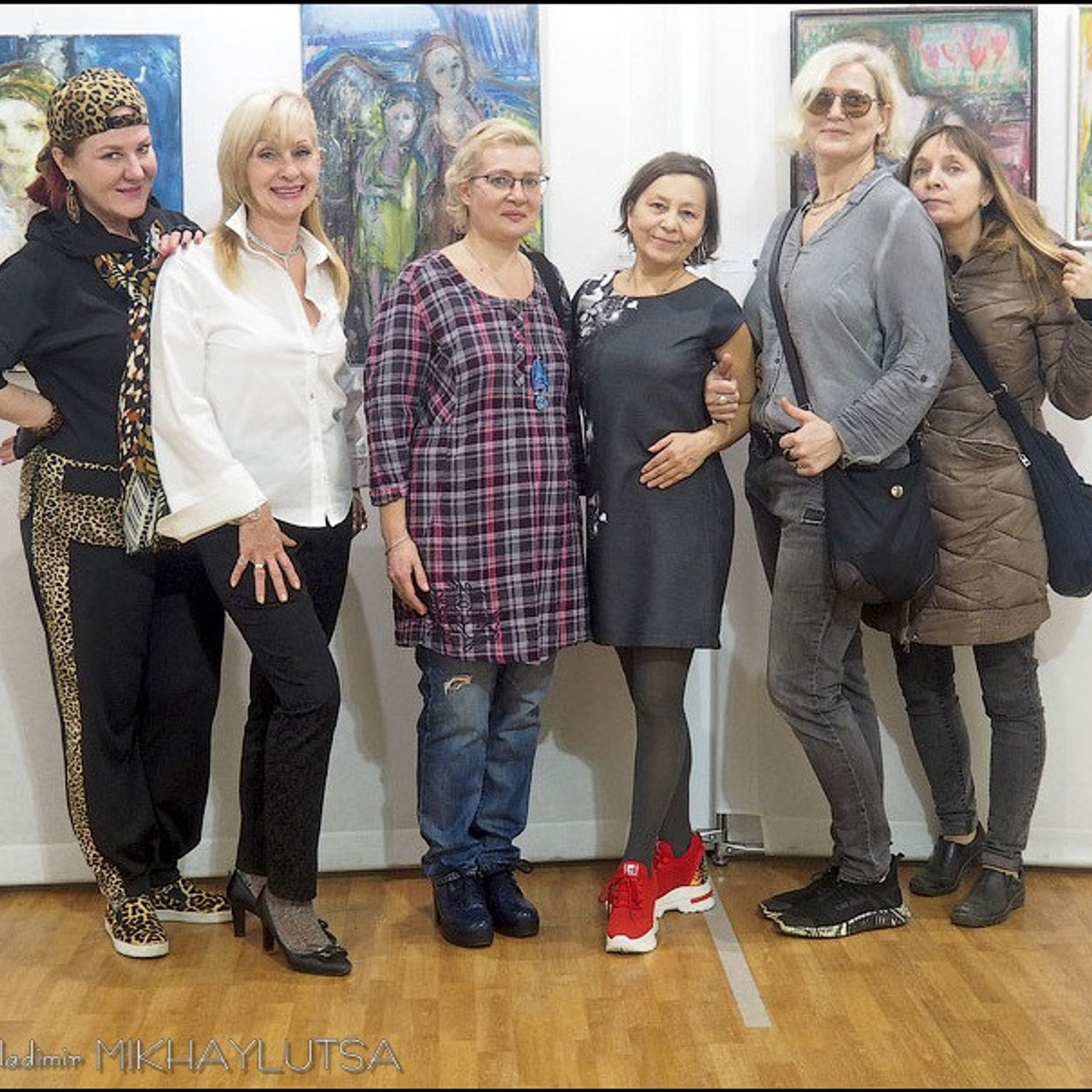 Елена Щелчкова Линии передач - Люминография - luminografia.ru