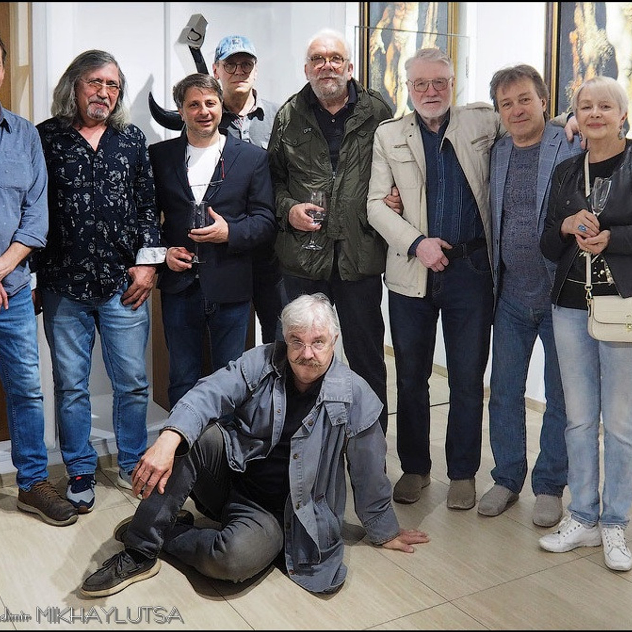 Две картины из музея - Люминография - luminografia.ru