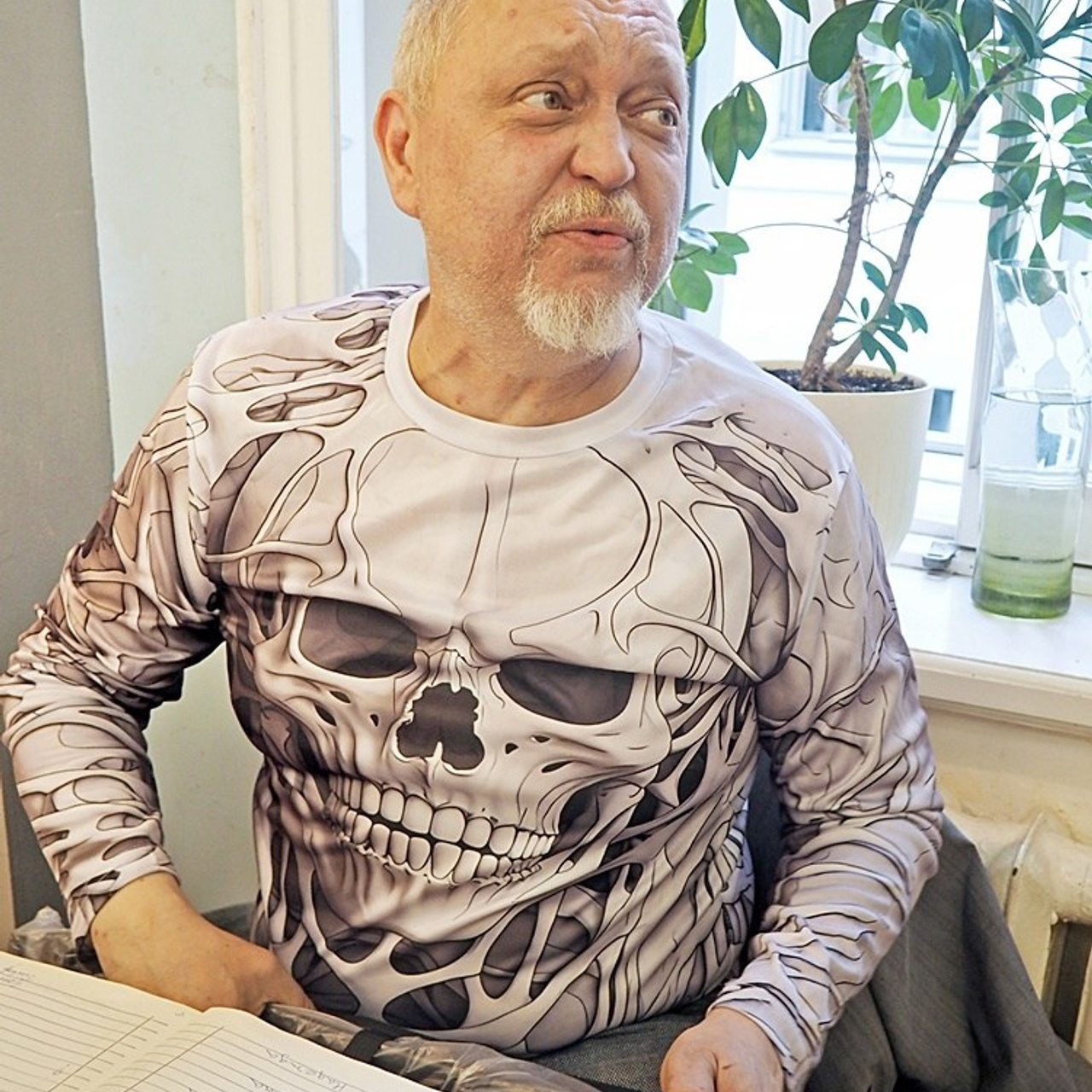 КОСМОС КАК МЕЧТА, КОСМОС КАК ПОБЕДА. Люминографическое общество СПБ
