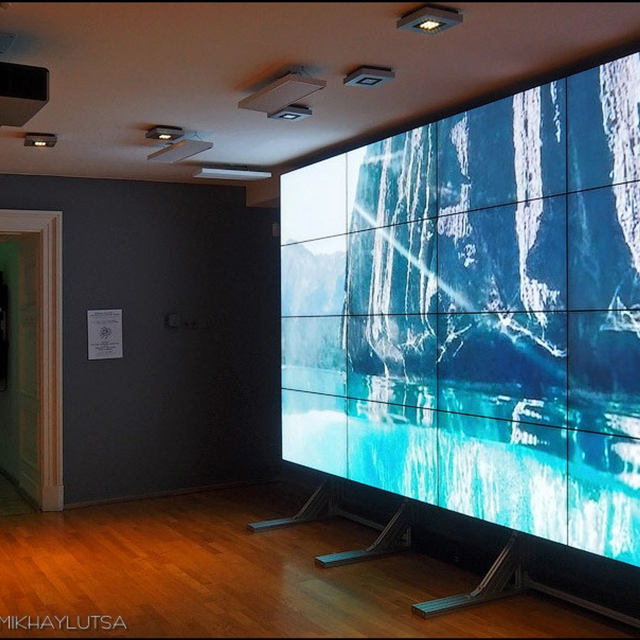 Посвящение космонавтике - Люминография - luminografia.ru