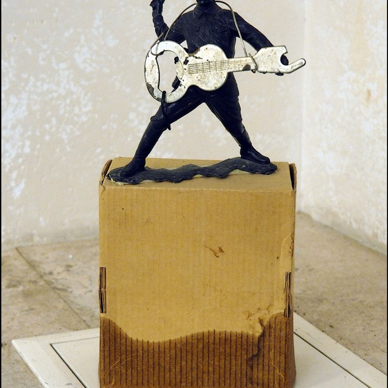 Выставка «Митьки — Музей», посвящена истории ленинградского андеграунда