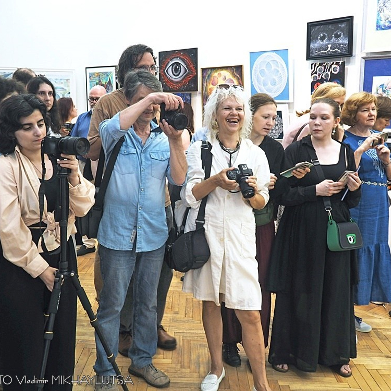 КОСМОС КАК МЕЧТА, КОСМОС КАК ПОБЕДА. Люминографическое общество СПБ