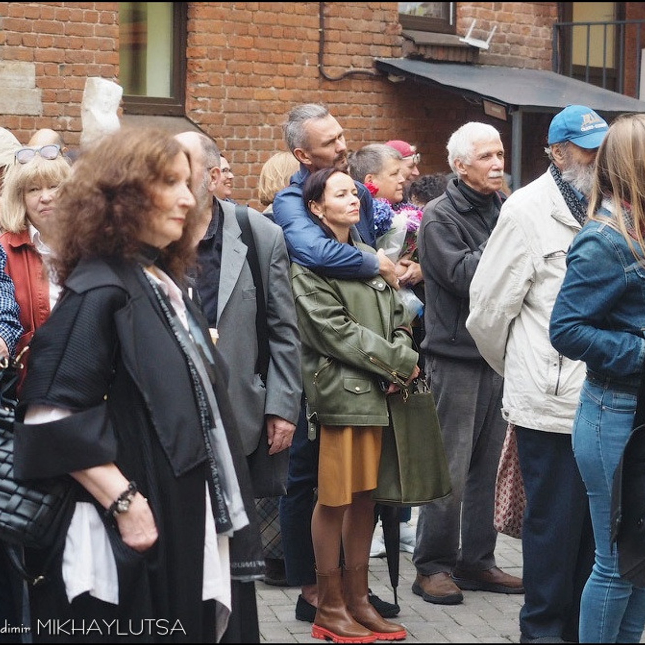 Роберт Лотош «ИСТОРИИ ПОВСЕДНЕВНОСТИ»