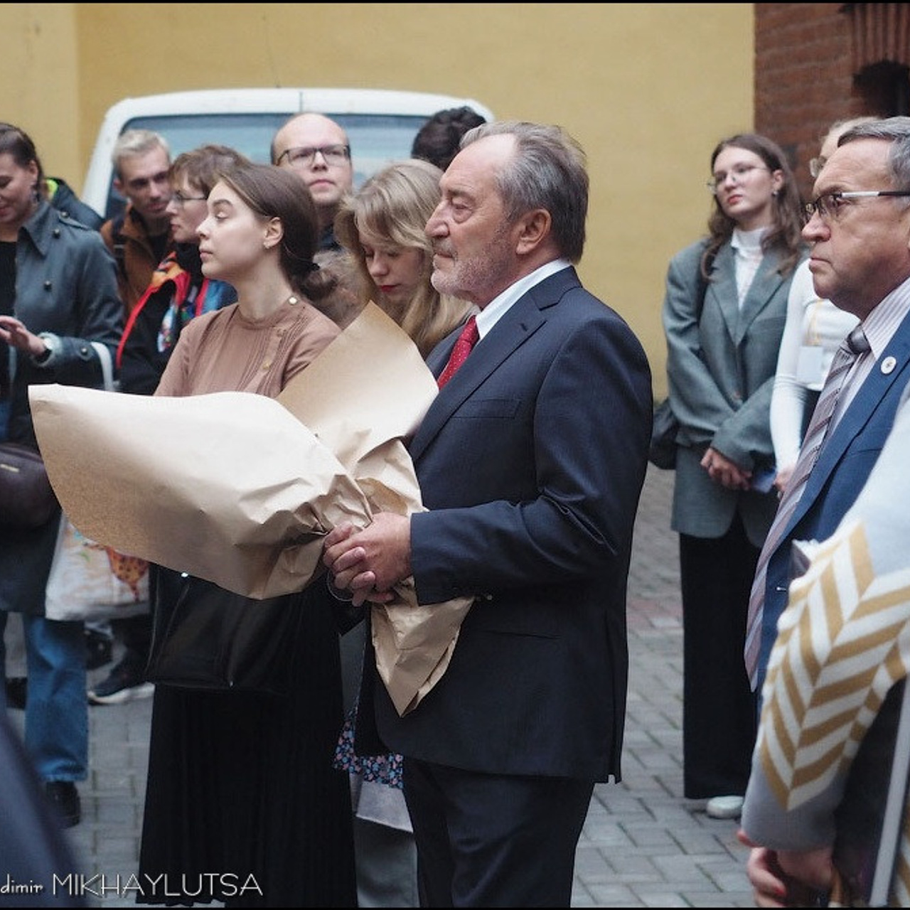 Роберт Лотош «ИСТОРИИ ПОВСЕДНЕВНОСТИ»