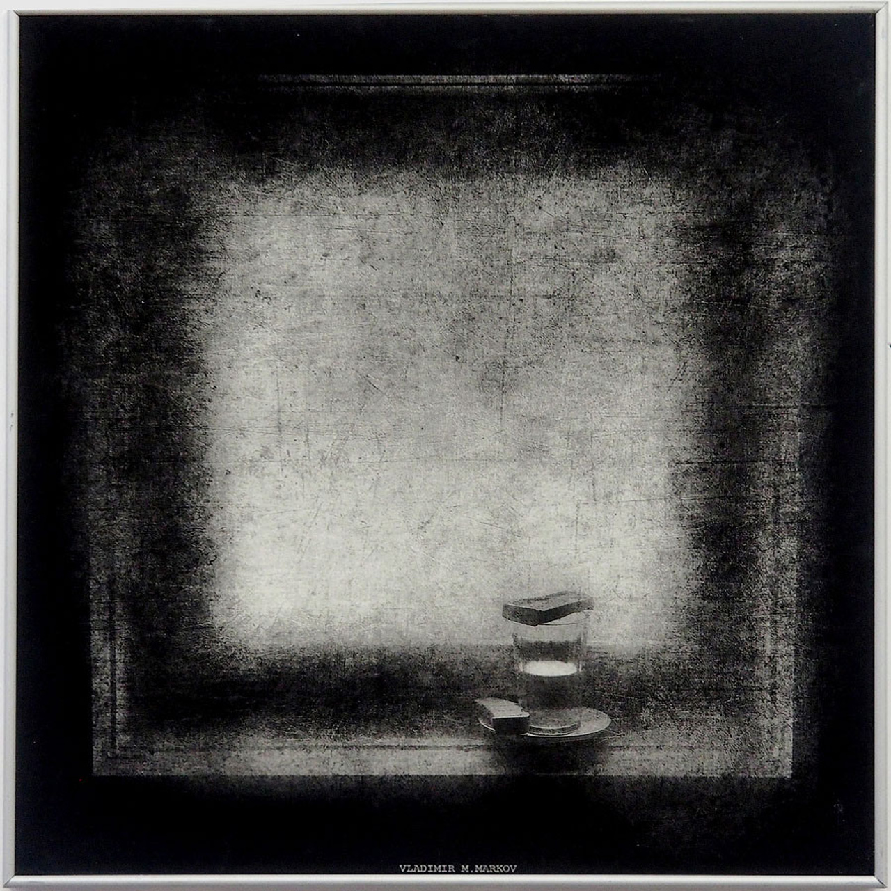 НЕ чёрный, НО квадрат - Люминография - luminografia.ru