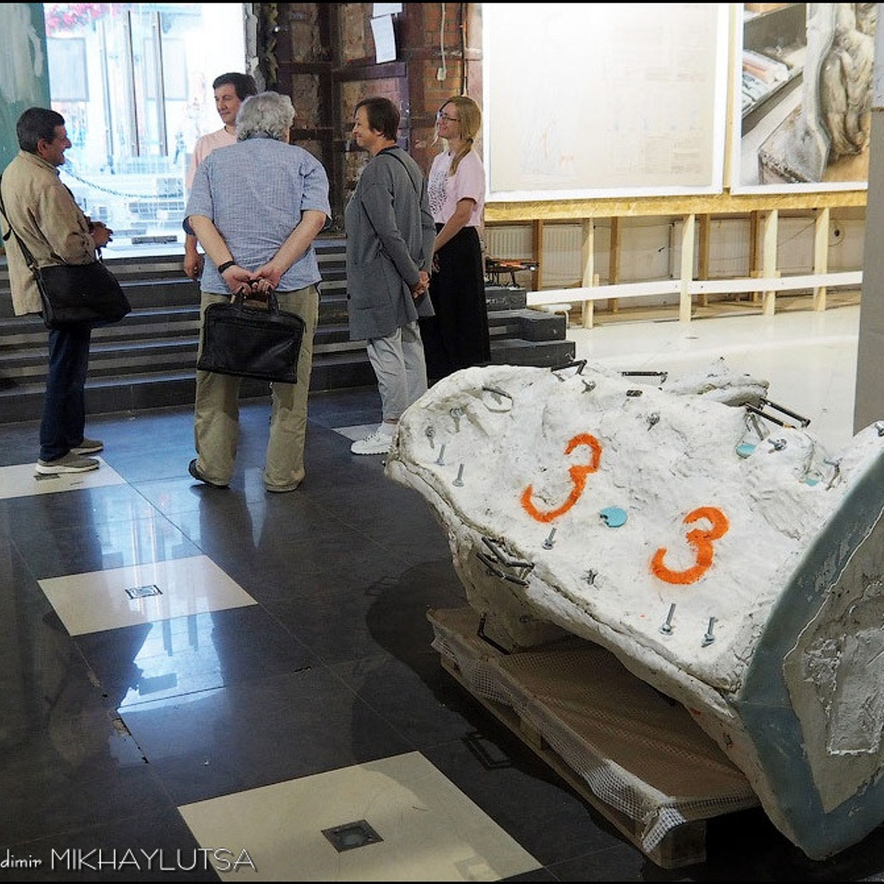 «От монумента до граффити»