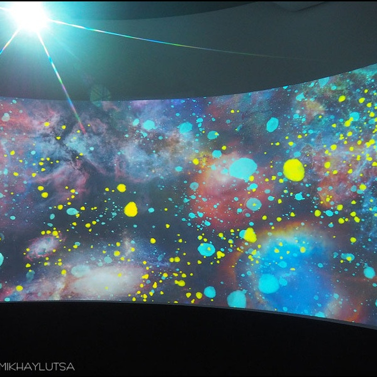 Посвящение космонавтике - Люминография - luminografia.ru