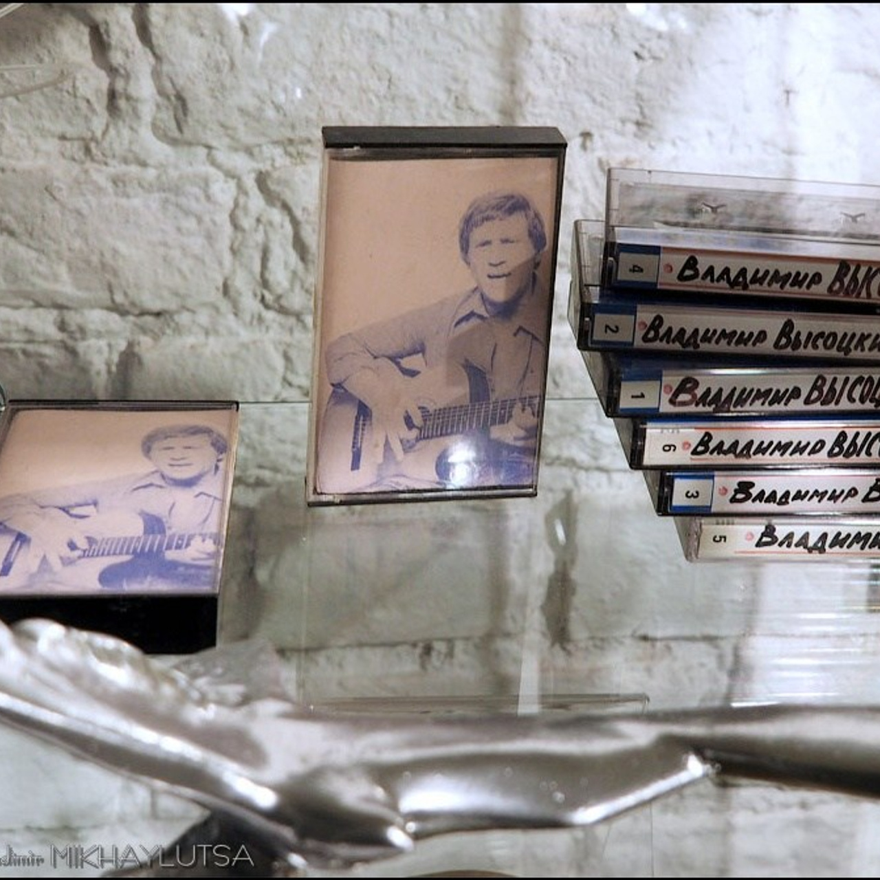 Владимиру Высоцкому посвящается