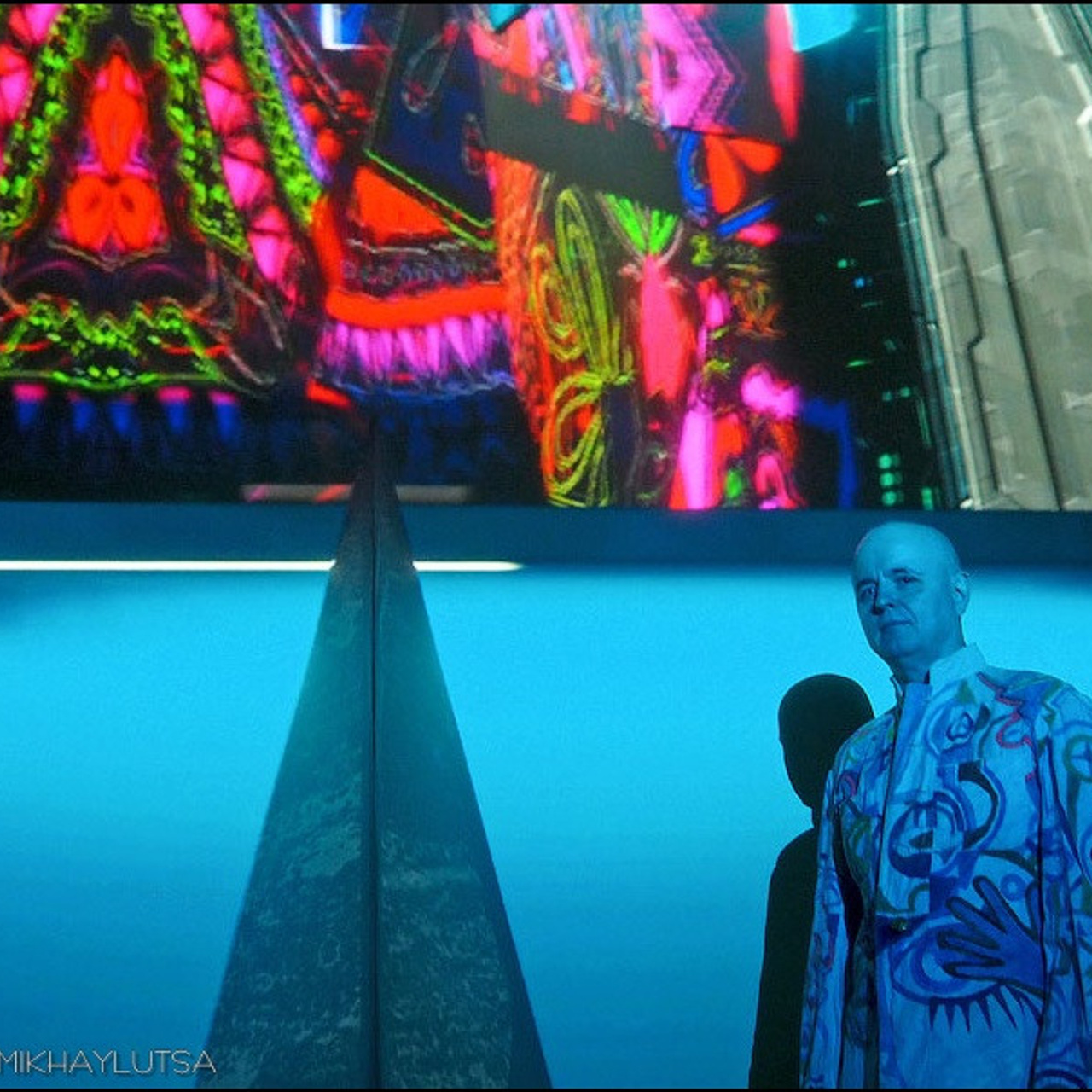 Посвящение космонавтике - Люминография - luminografia.ru