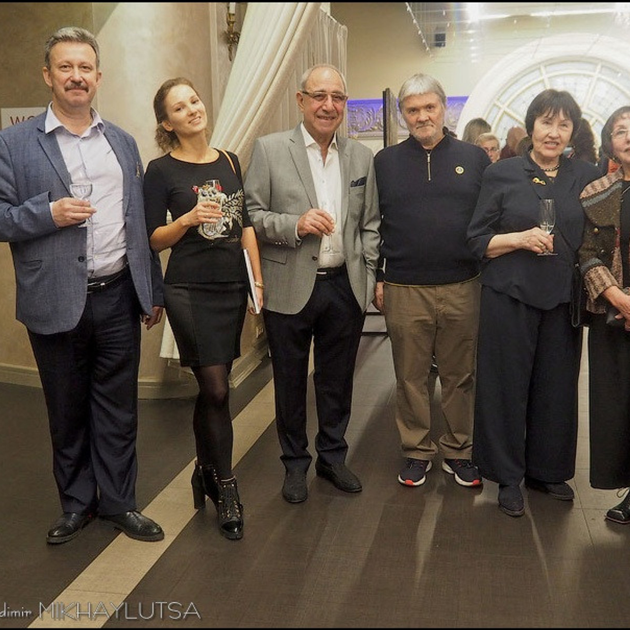 Вячеслав Михайлов «Не подражая природе- Люминография - luminografia.ru