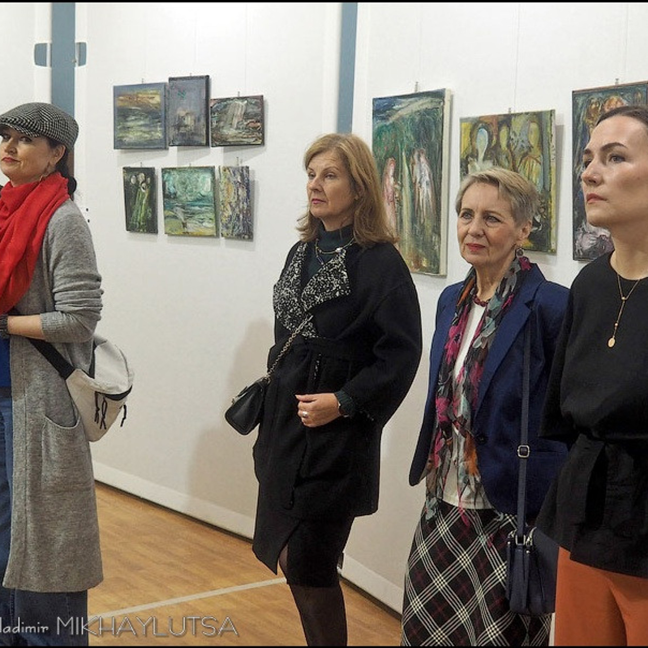 Елена Щелчкова Линии передач - Люминография - luminografia.ru