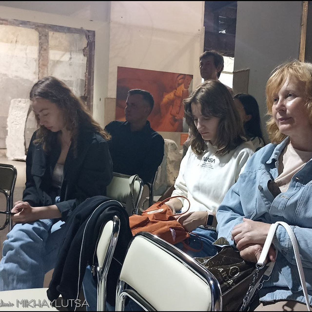 «От монумента до граффити»