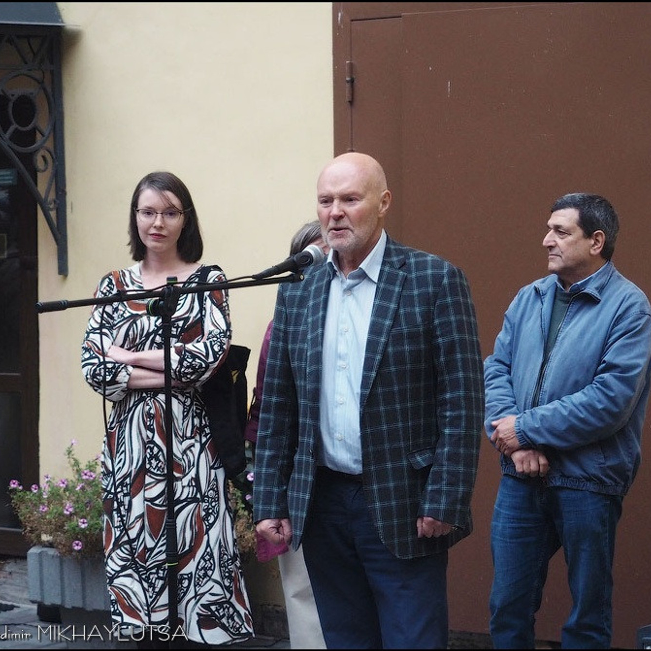 Роберт Лотош «ИСТОРИИ ПОВСЕДНЕВНОСТИ»