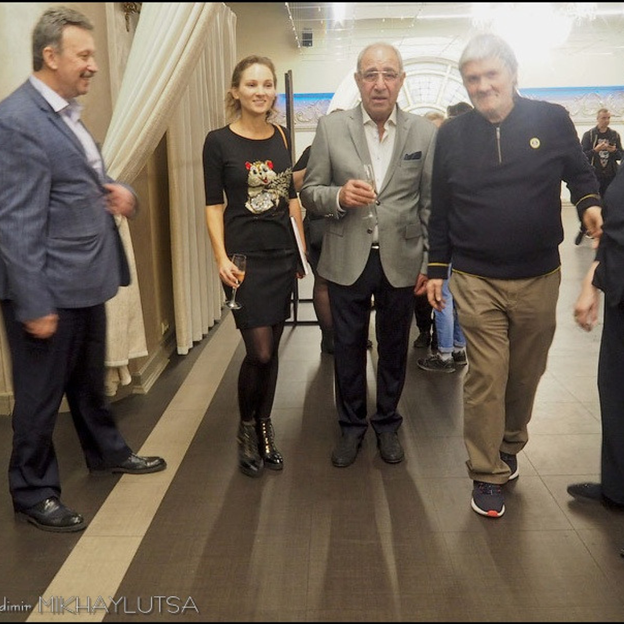 Вячеслав Михайлов «Не подражая природе- Люминография - luminografia.ru