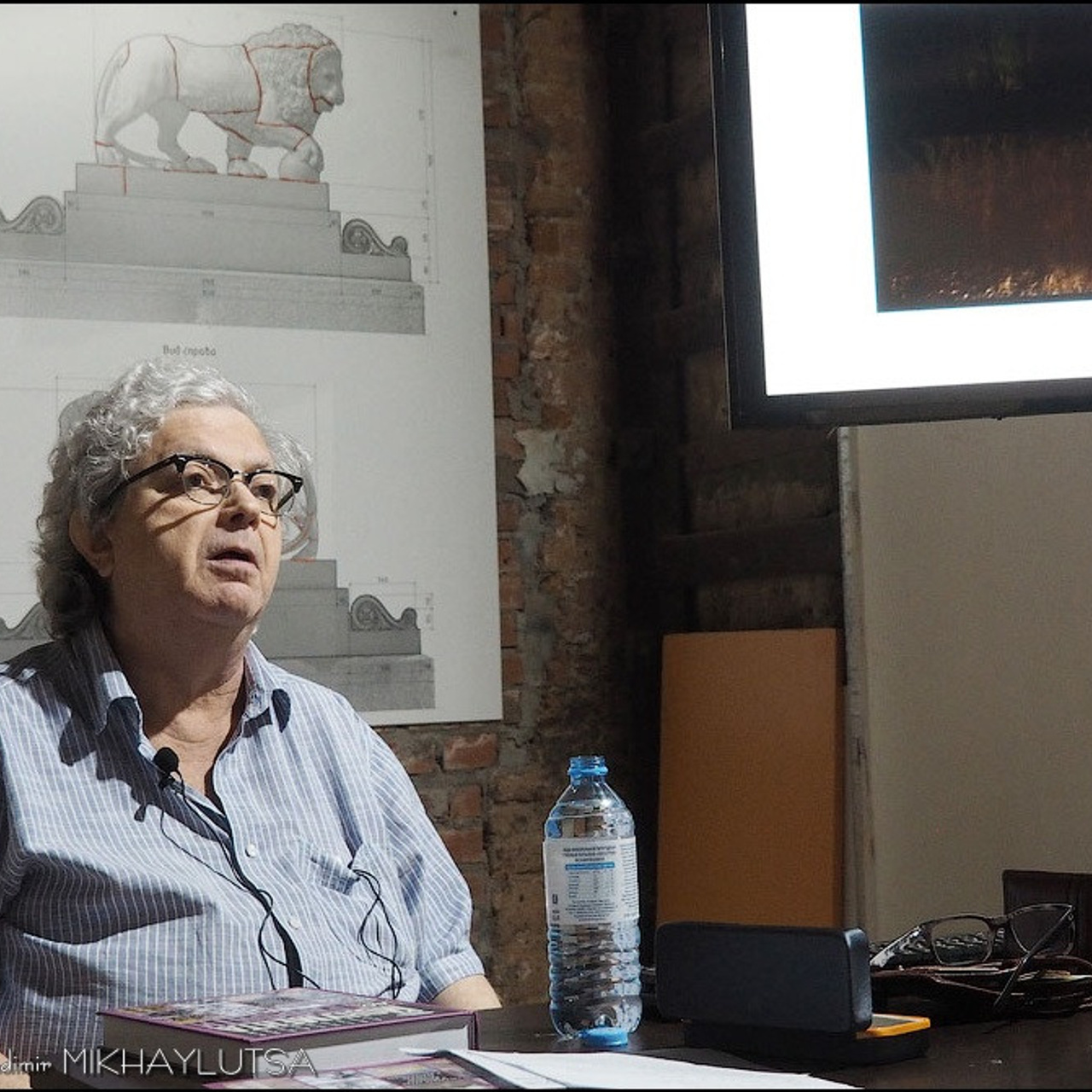 «От монумента до граффити»