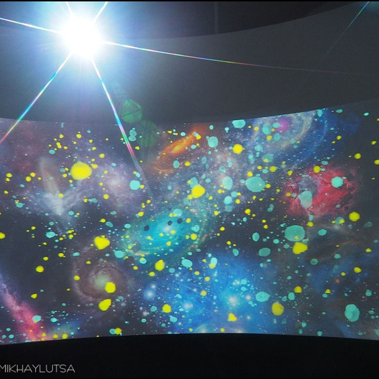 Посвящение космонавтике - Люминография - luminografia.ru