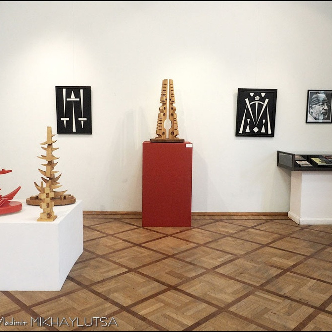 Абстрактные миры Бориса Ошкукова