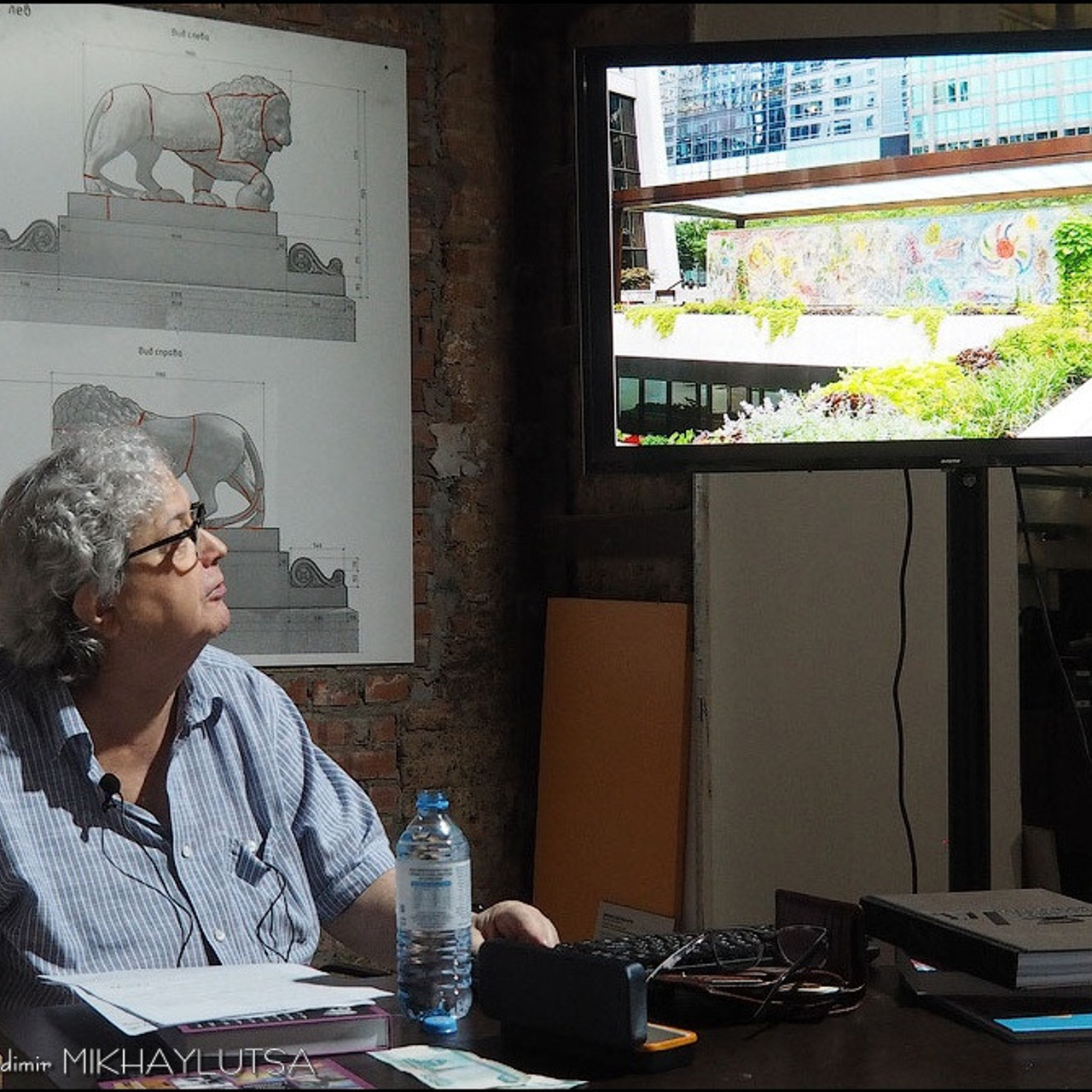 «От монумента до граффити»