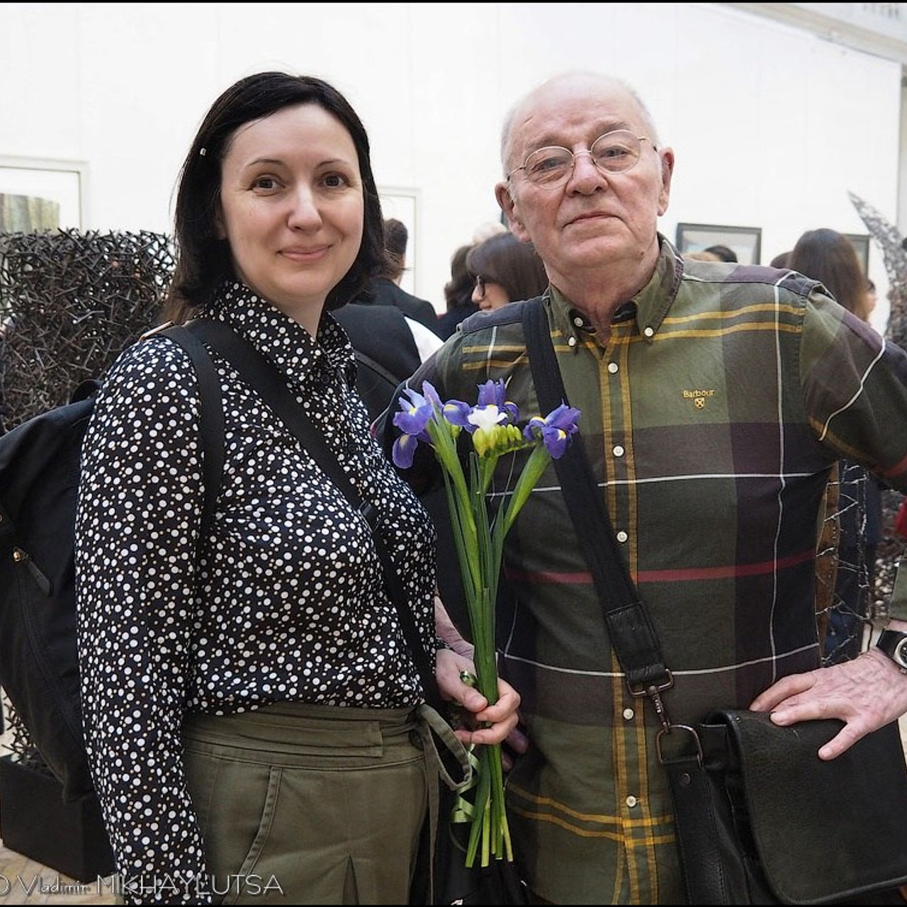 Латиф Казбеков «БУМАЖНЫЕ МИРЫ»