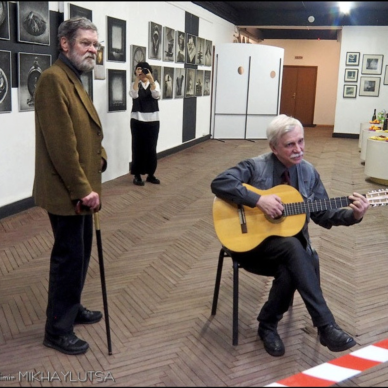 НЕ чёрный, НО квадрат - Люминография - luminografia.ru