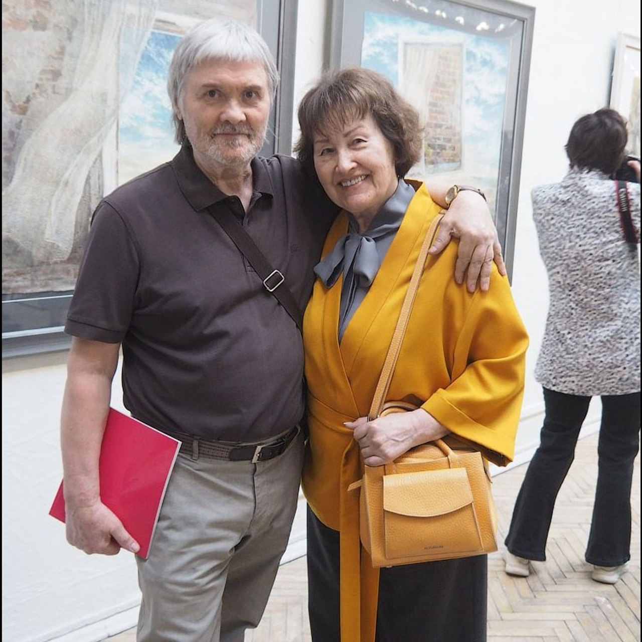 Латиф Казбеков «БУМАЖНЫЕ МИРЫ»