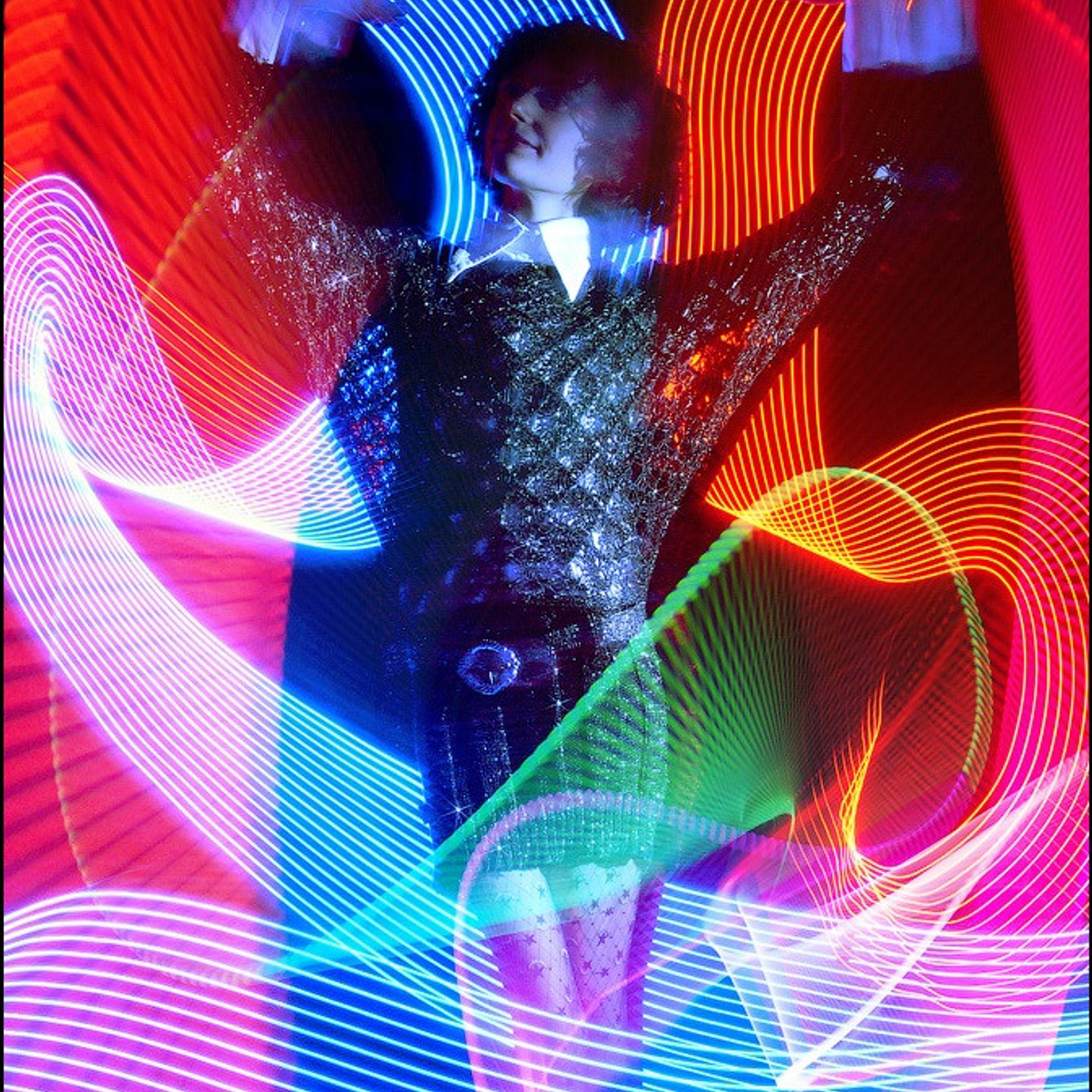 Vladimir Mikhaylutsa, Владимир Михайлуца, mikhaylutsa, художник михайлуца, люминограф, light art, lightpainting, freezelight, mikhailutsa, фотограф михайлуца, председатель люминографического общества,