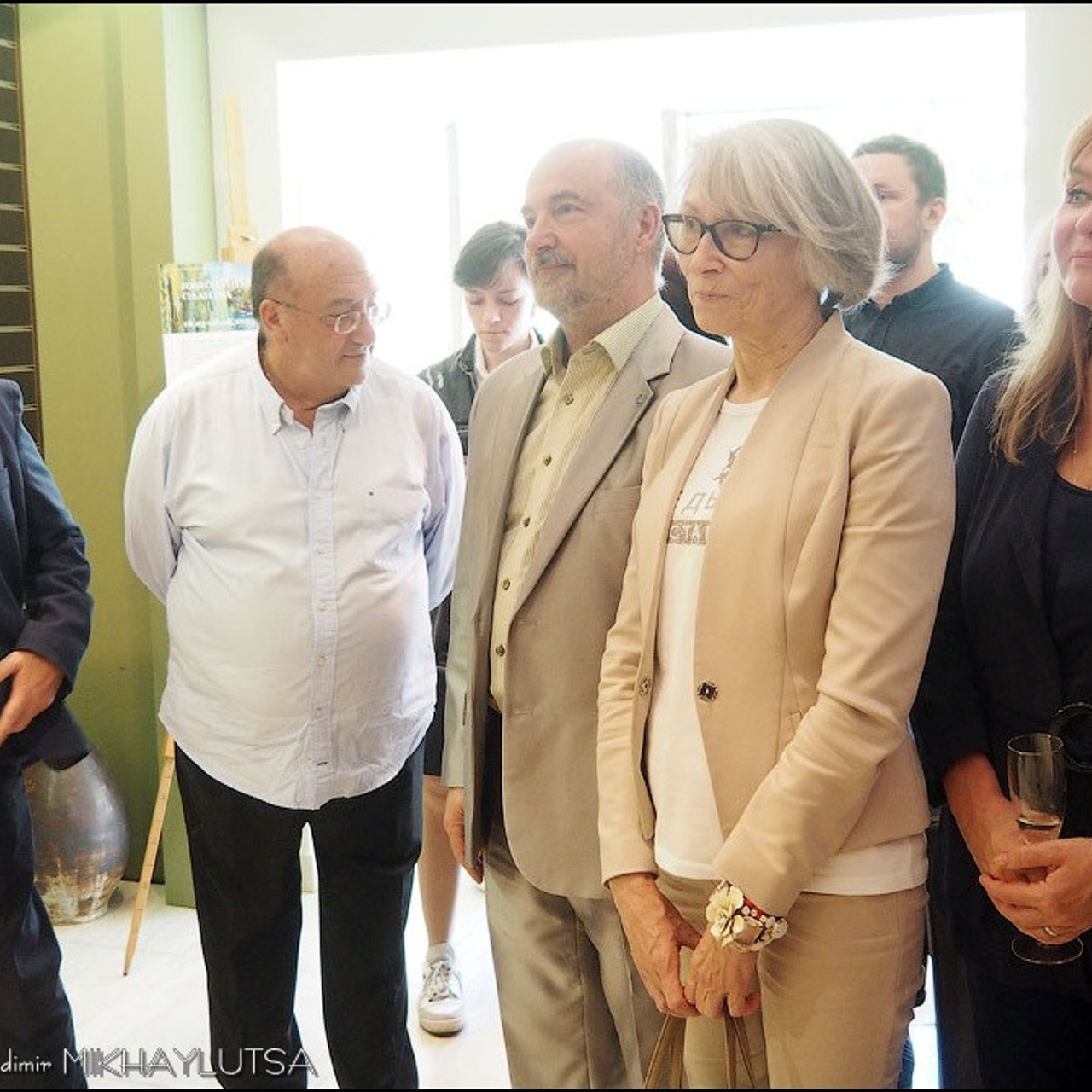 Юбилейная выставка галереи «Краски жизни»