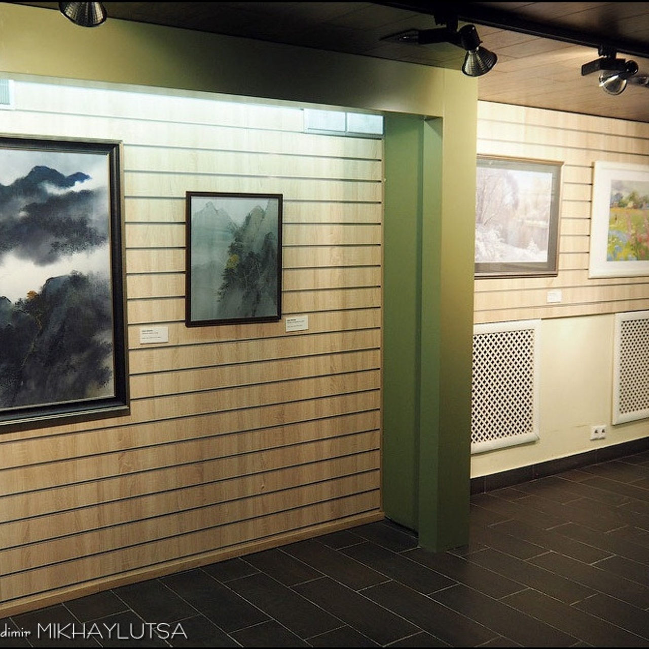 Юбилейная выставка галереи «Краски жизни»