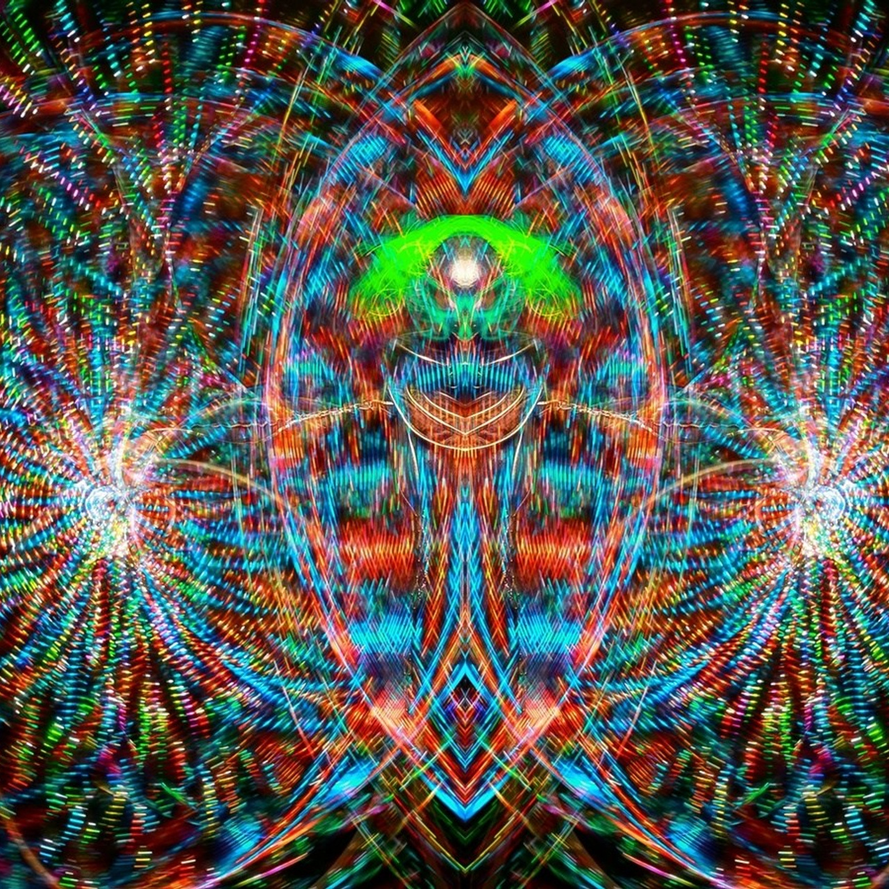 Надя Зайцева художник фотограф люминограф