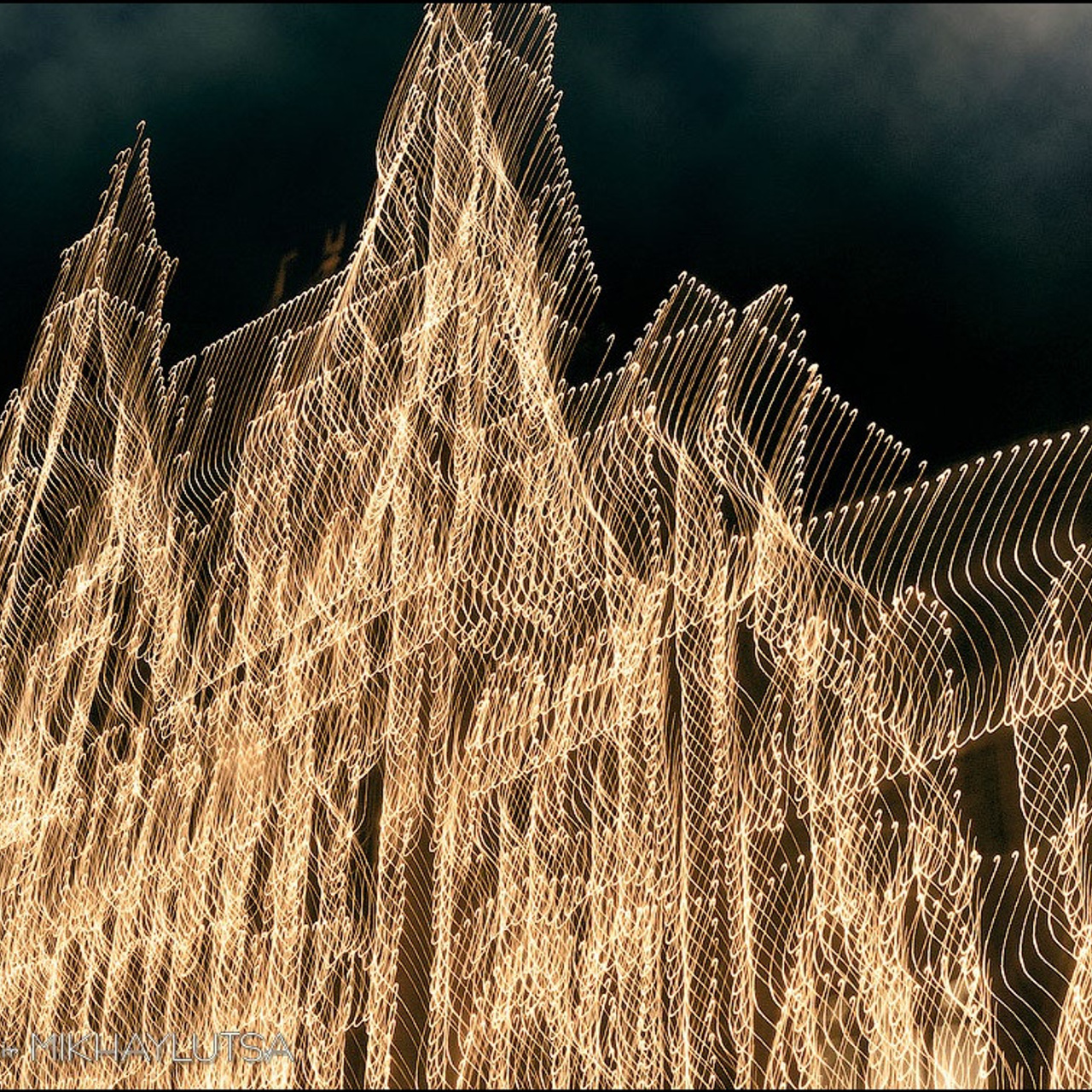 Vladimir Mikhaylutsa, Владимир Михайлуца, mikhaylutsa, художник михайлуца, люминограф, light art, lightpainting, freezelight, mikhailutsa, фотограф михайлуца, председатель люминографического общества,