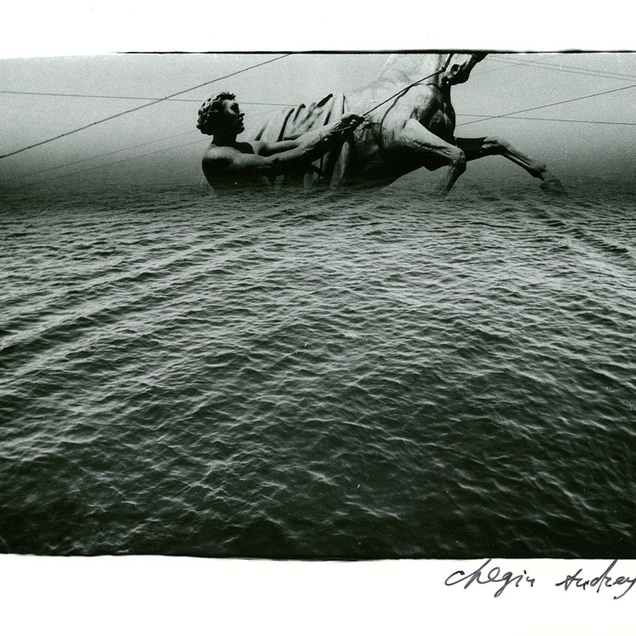 Андрей Чежин Невская купель. 2022 - Люминография - luminografia.ru