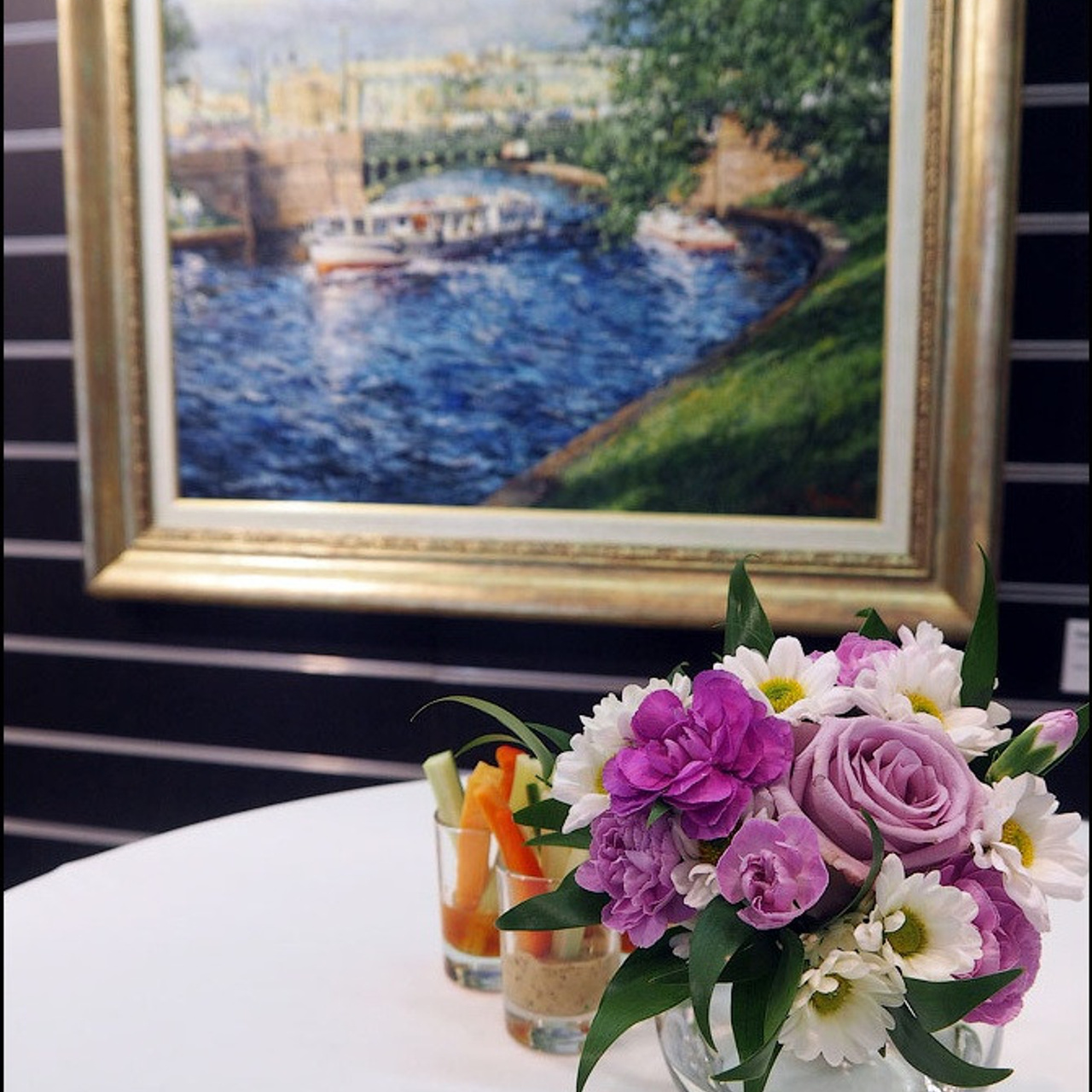 Юбилейная выставка галереи «Краски жизни»