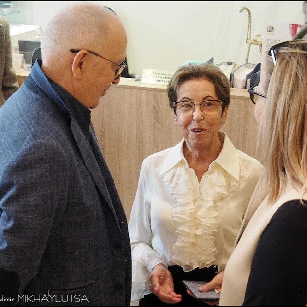 Юбилейная выставка галереи «Краски жизни»