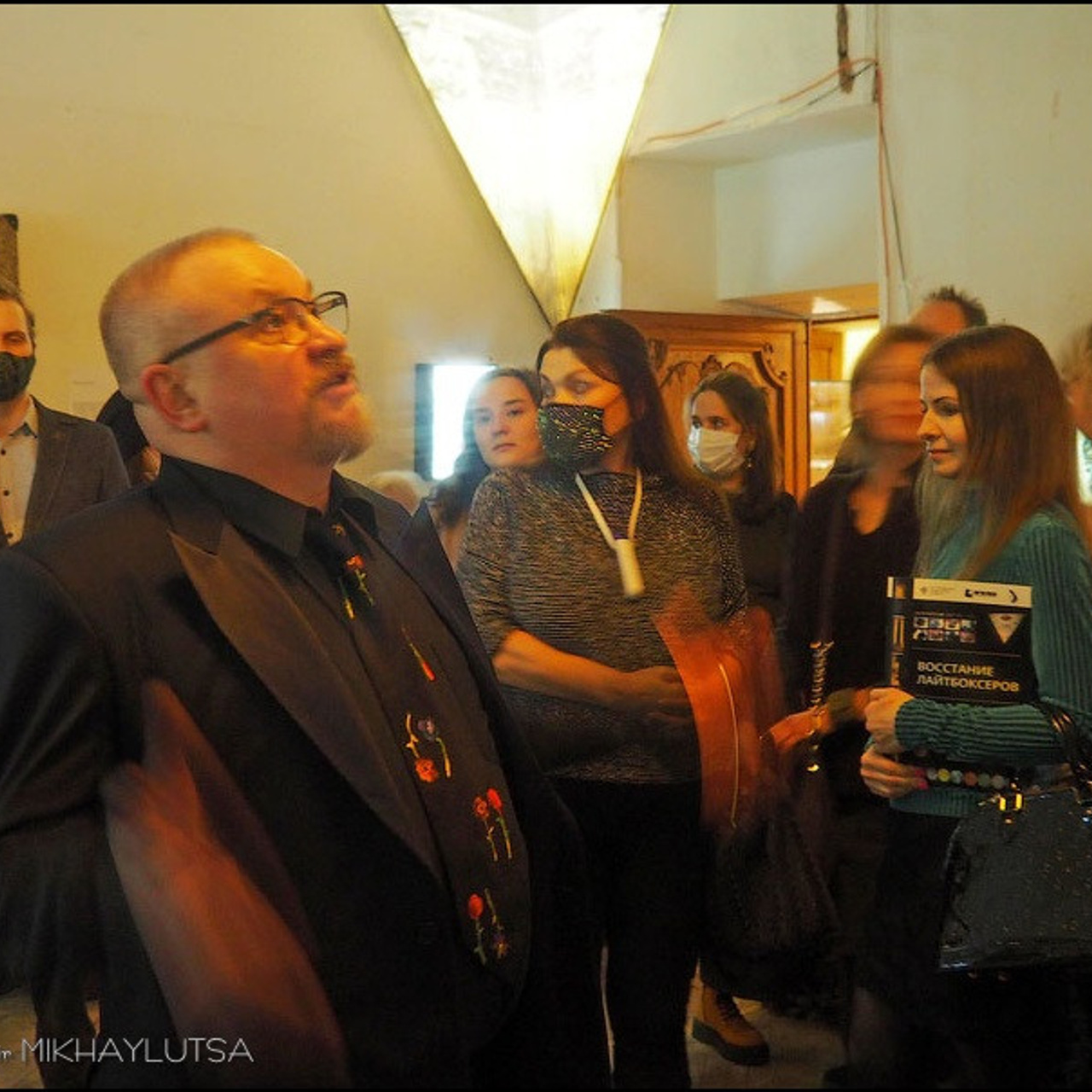 Восстание лайтбоксеров - Люминография - luminografia.ru