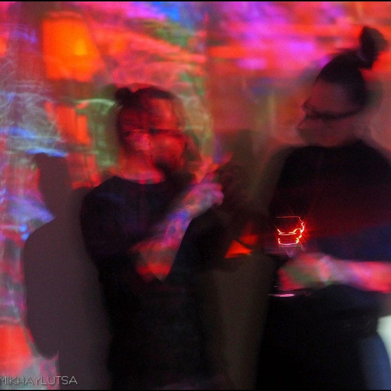 Посвящение космонавтике - Люминография - luminografia.ru