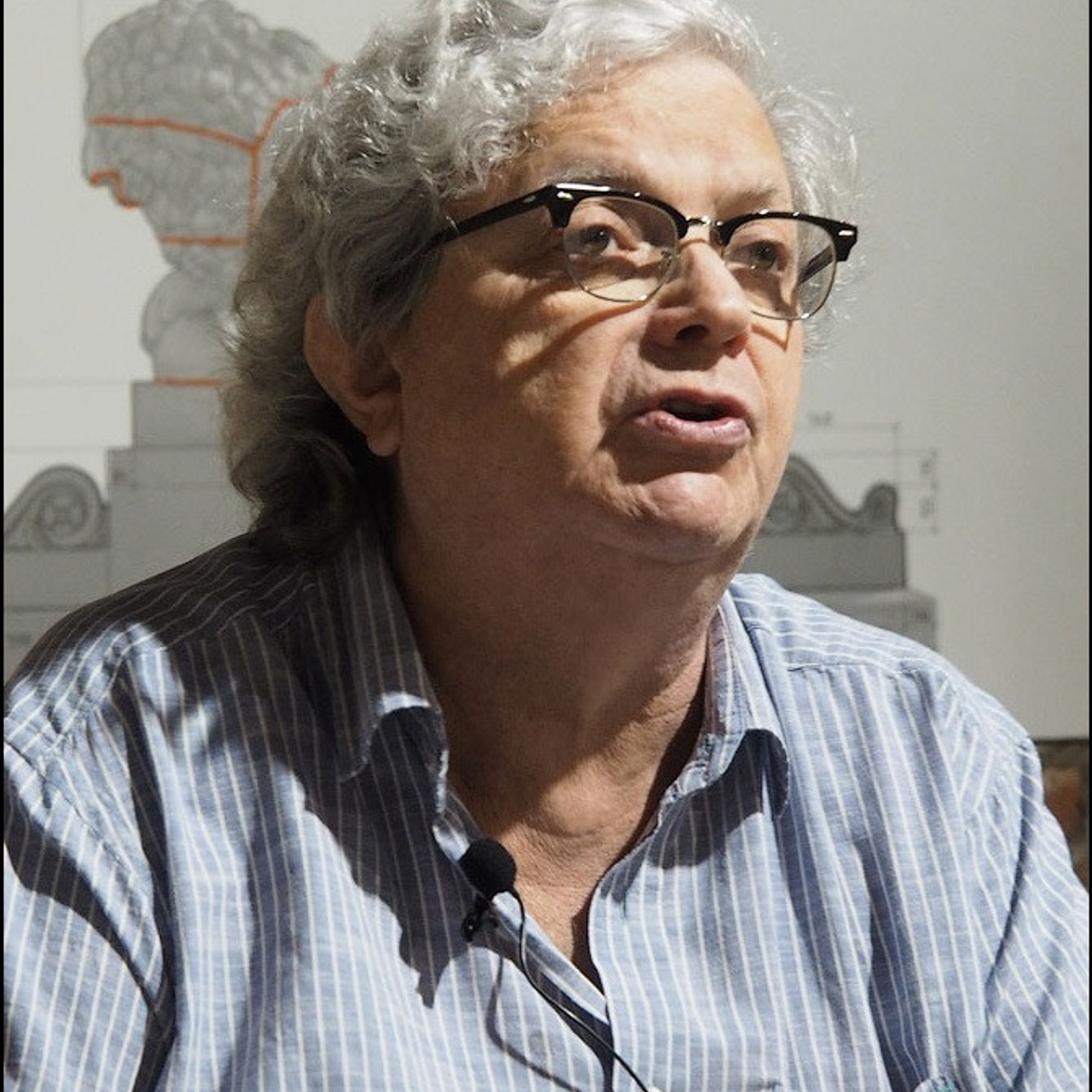 «От монумента до граффити»