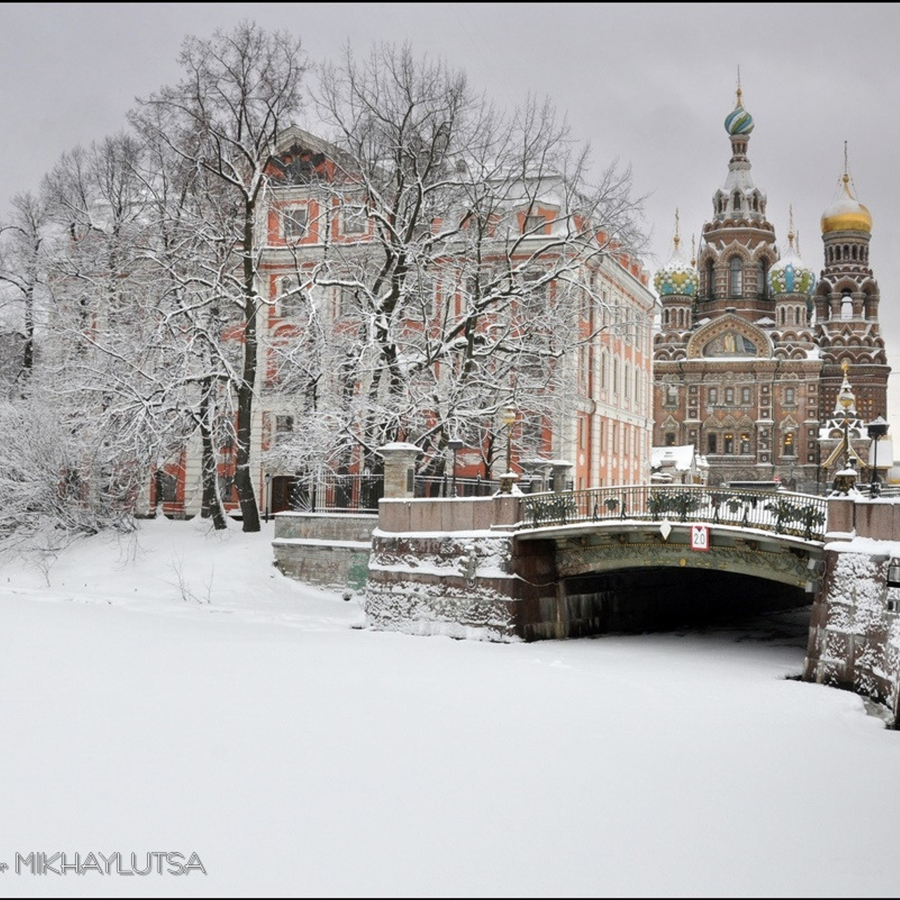 Фотограф Владимир Михайлуца, Зимний Санкт-Петербург. Река Мойка и Спас на крови.