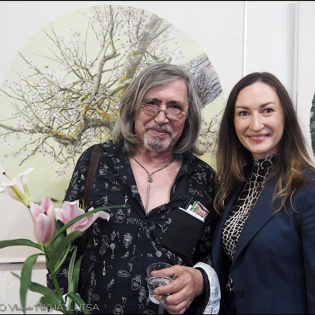 Латиф Казбеков «БУМАЖНЫЕ МИРЫ»