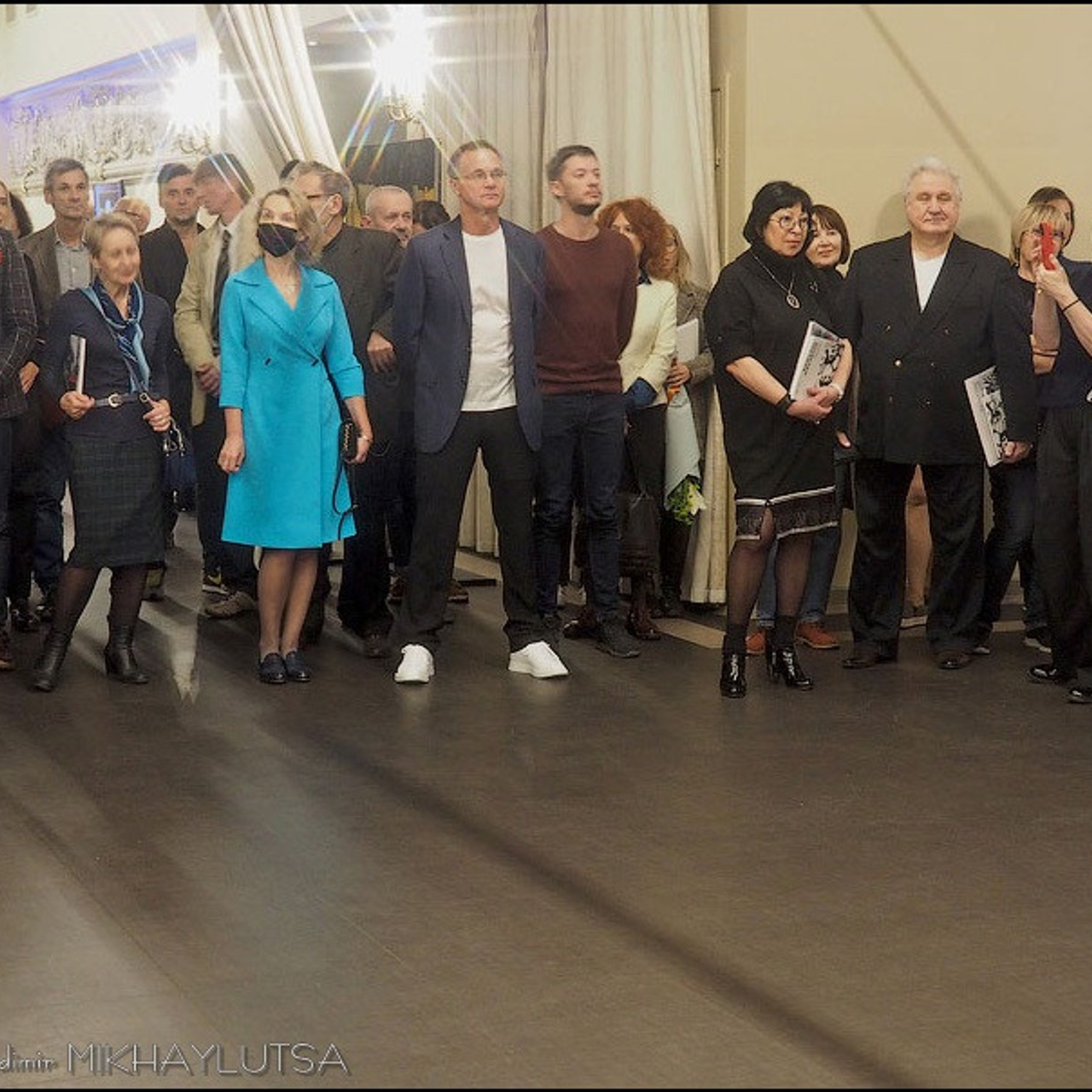 Вячеслав Михайлов «Не подражая природе- Люминография - luminografia.ru