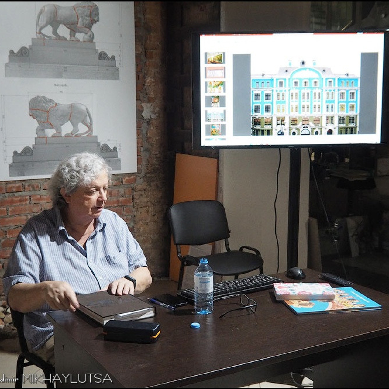 «От монумента до граффити»