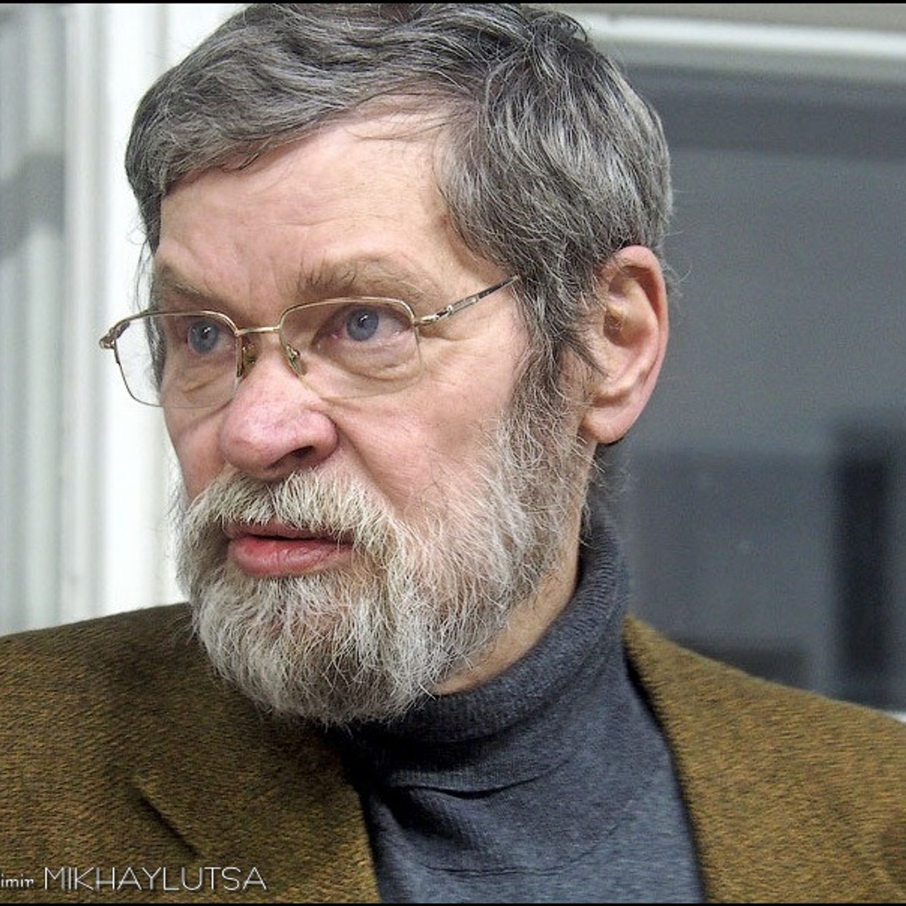 НЕ чёрный, НО квадрат - Люминография - luminografia.ru