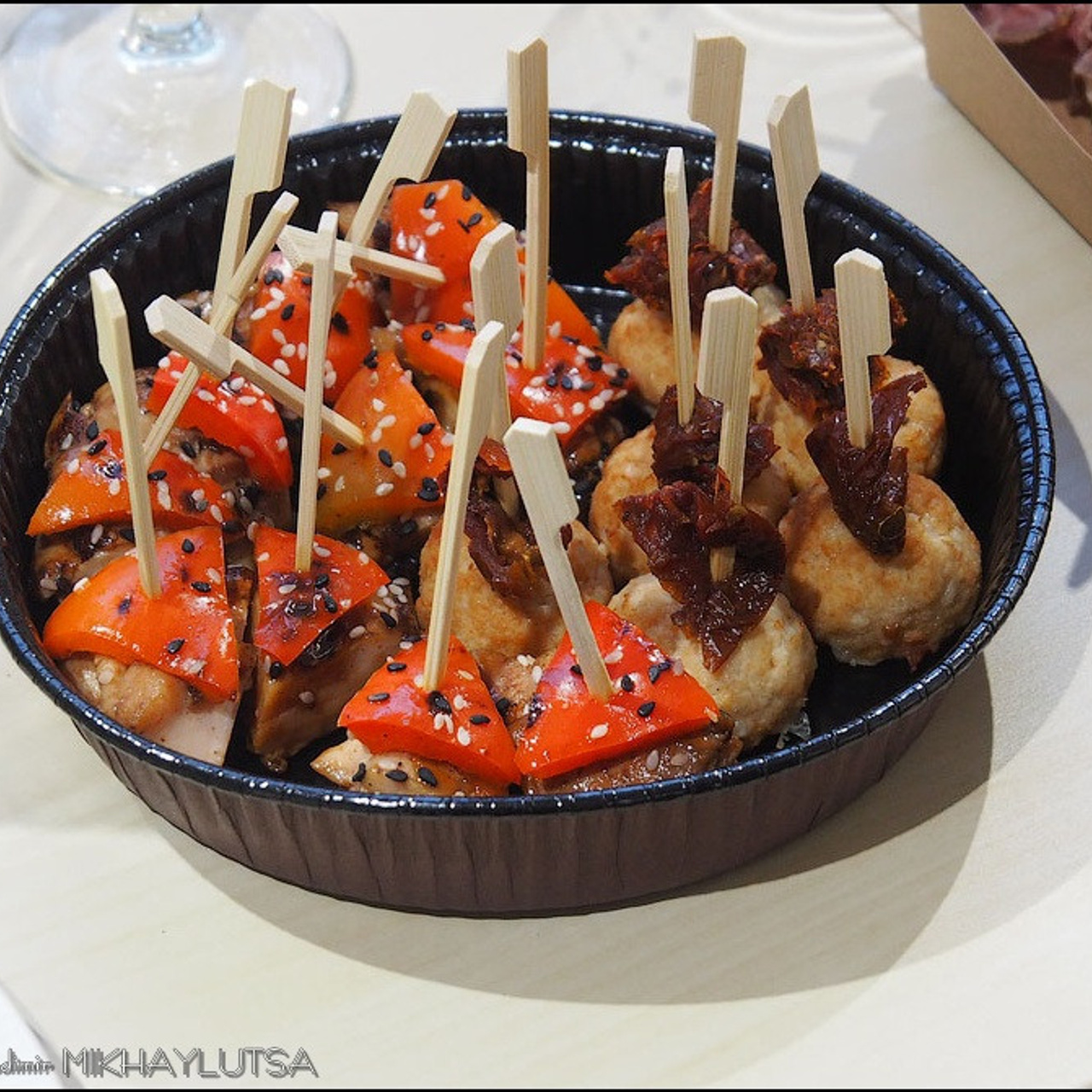 Две картины из музея - Люминография - luminografia.ru