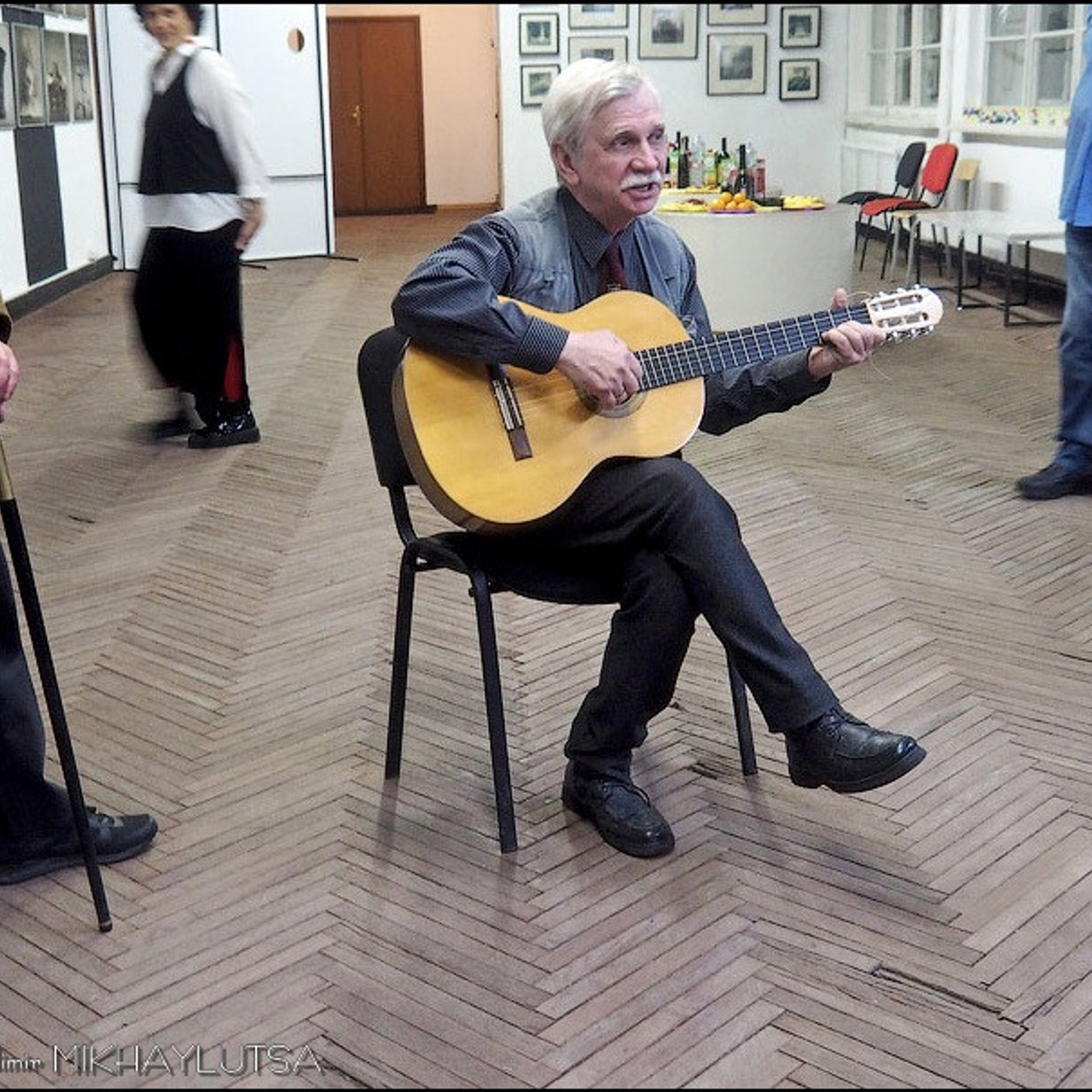 НЕ чёрный, НО квадрат - Люминография - luminografia.ru